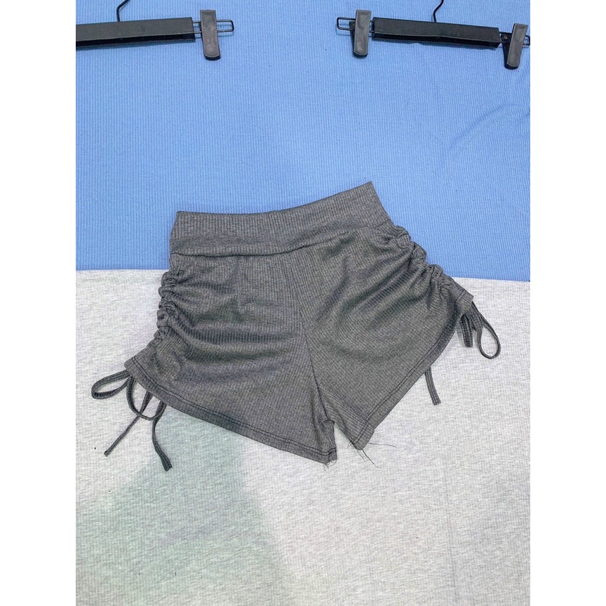 Quần đùi gym gân đũa rút dây đùi
