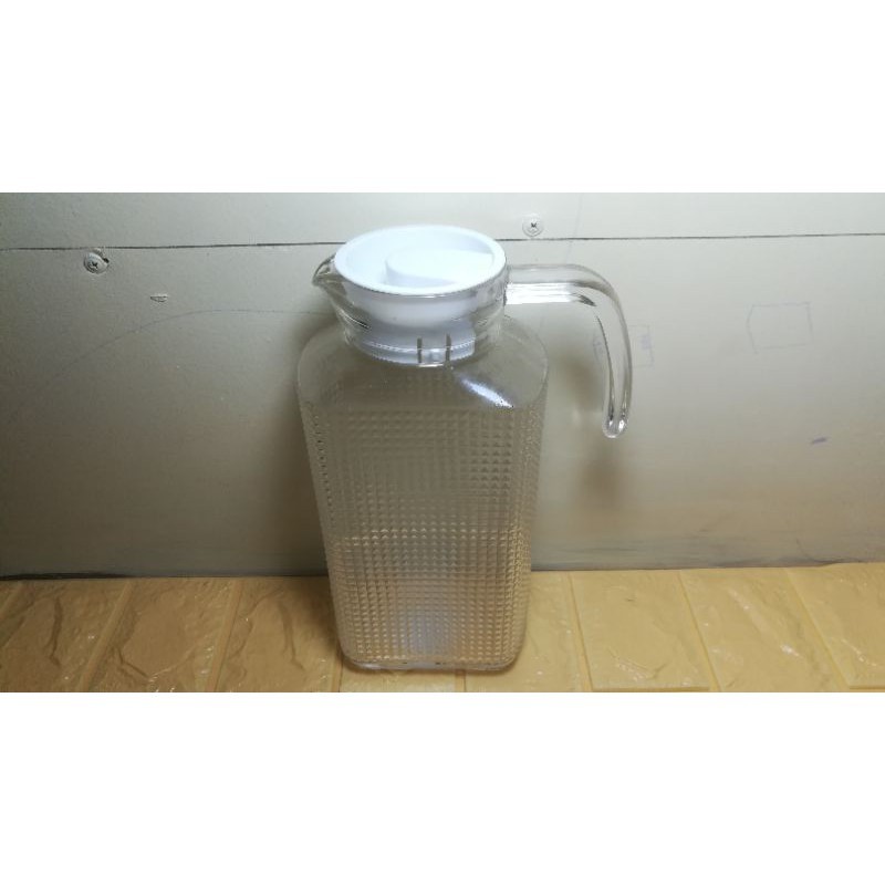 bình nước thủy tinh 1.1L- 1.8lit (để vừa cánh cửa tủ lạnh)
