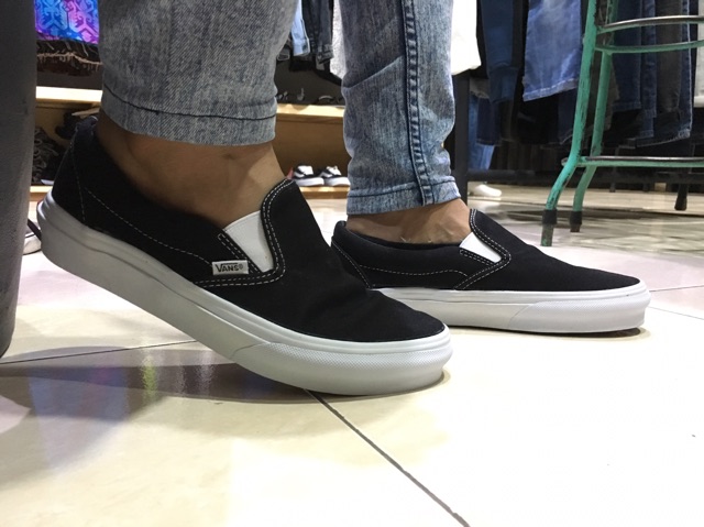 Giày Vans vault og slip on màu đen