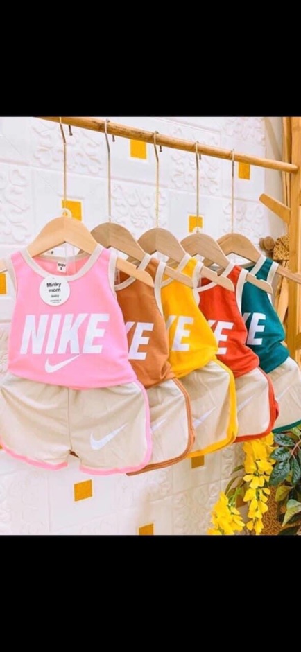 Bộ thể thao nike cho bé gái