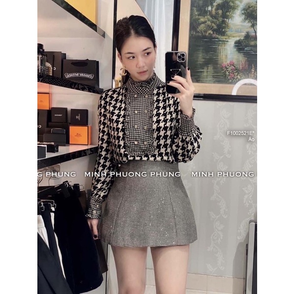 Áo kiểu chữ H phối nút
