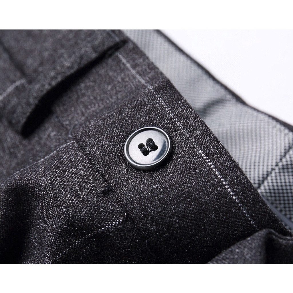 Bộ vest nam cao cấp Armani thiết kế lịch lãm và sang trọng với kiểu dáng và họa tiết trẻ trung