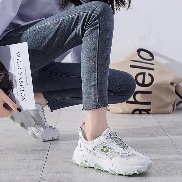 Giày Sneaker hoa cúc Quảng Châu cao cấp hot trend 2021