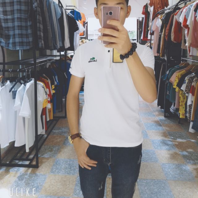 Áo phông có cổ