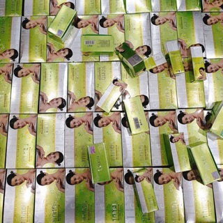 Bộ 2 sản phẩm Yiyimei ngày và đêm