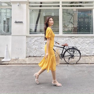 Đầm váy freesize vàng cổ V đuôi cá