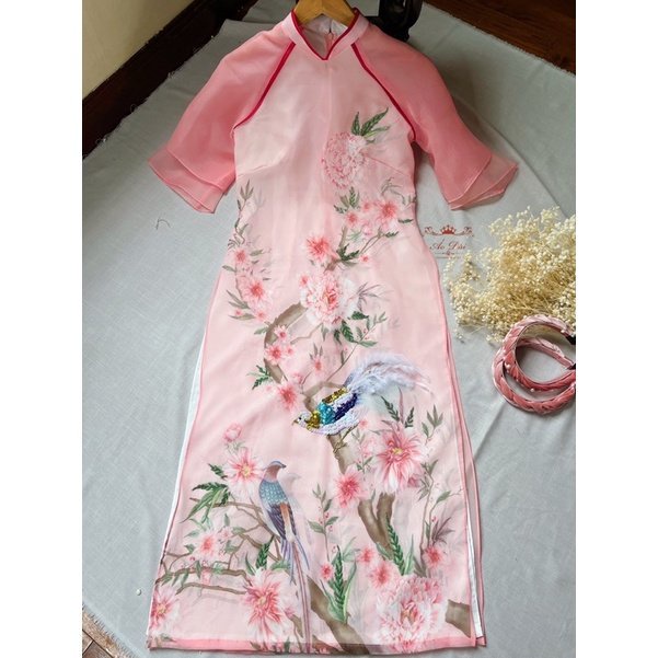 Áo dài cách tân Mẫu Đơn Hồng màu sắc cực kỳ sang chảnh đi tiệc áo dài thiết kế mẫu mới 2022 .