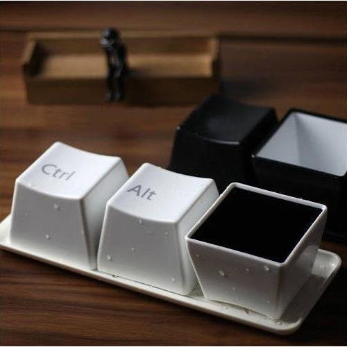 Bộ 3c cốc uống nước hình bàn phím Ctrl Alt Del độc đáo | Shopee ...