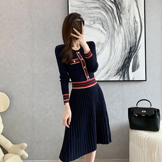 Đầm len RMO xếp ly diện thu đông siêu xinh, dòng cao cấp
