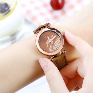 Đồng hồ thời trang nữ SHSHD da nhung siêu đẹp R79 thumbnail