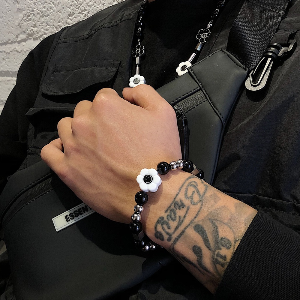 Vòng Tay Chuỗi Hạt Đen Mặt Hoa Hướng Dương Mặt Cười Phong Cách punk hip hop Thời Trang Cho Cặp Đôi