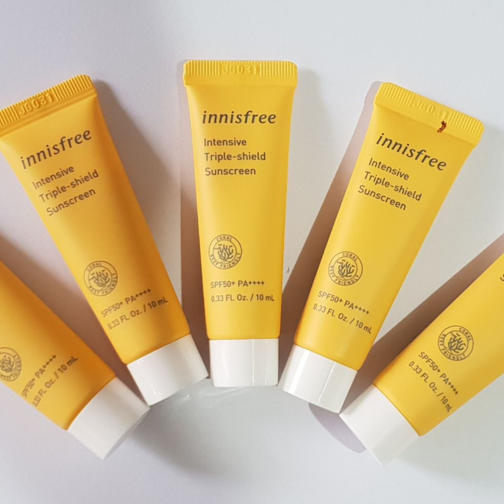 ( Minisize 10ml) Kem chống nắng Innisfree Intensive Triple Shield Sunscreen SPF50+/PA++++ ( mẫu mới)