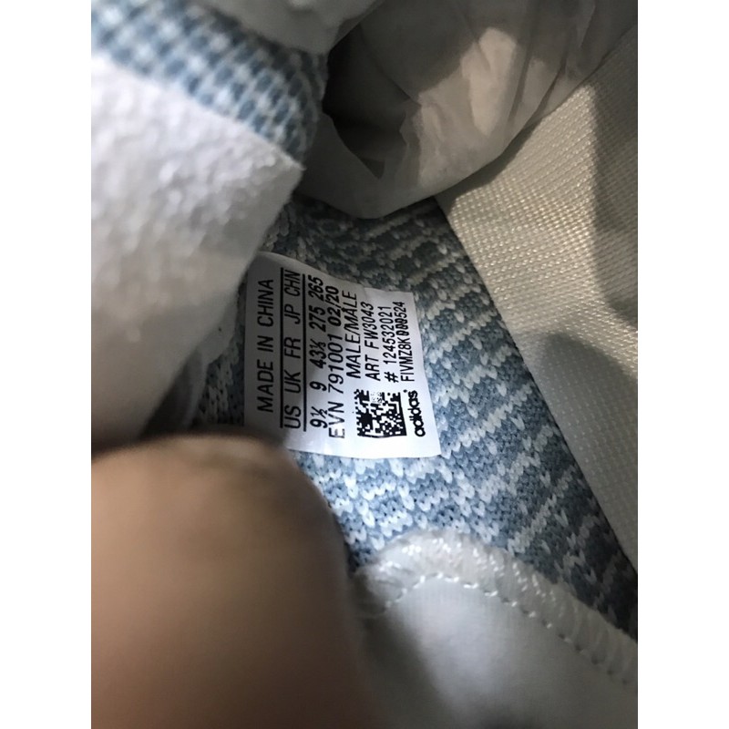 Giày sneaker yeezyboost 350v2 cloud whiteFW304