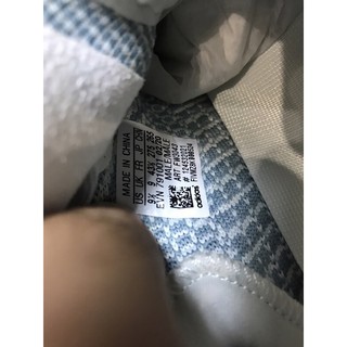 giày sneaker yeezyboost 350v2 cloud whiteFW304