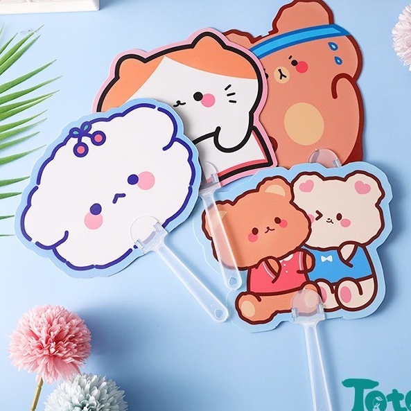 Quạt tay pastel Kem Trái Cây - Hình vẽ Động Vật - Thú Trắng mập ú - Muông Thú đội mũ - Gấu Thỏ Cầu Vồng