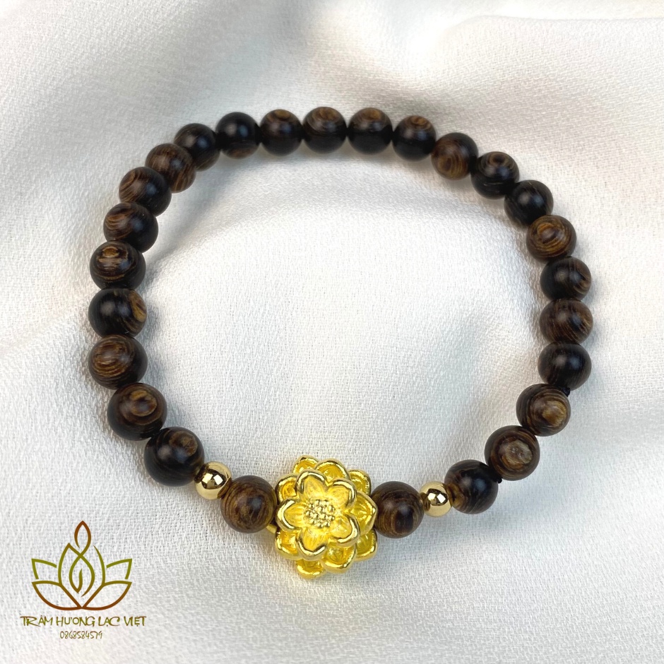 Vòng Tay Trầm Hương Sánh Chìm Mix Đá Phong Thủy và Charm May Mắn - Lạc Việt Trầm Hương