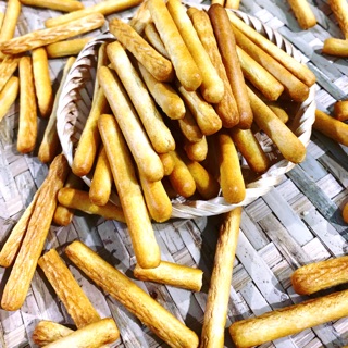 1kg bánh quy mặn hình đũa ... . .. ..