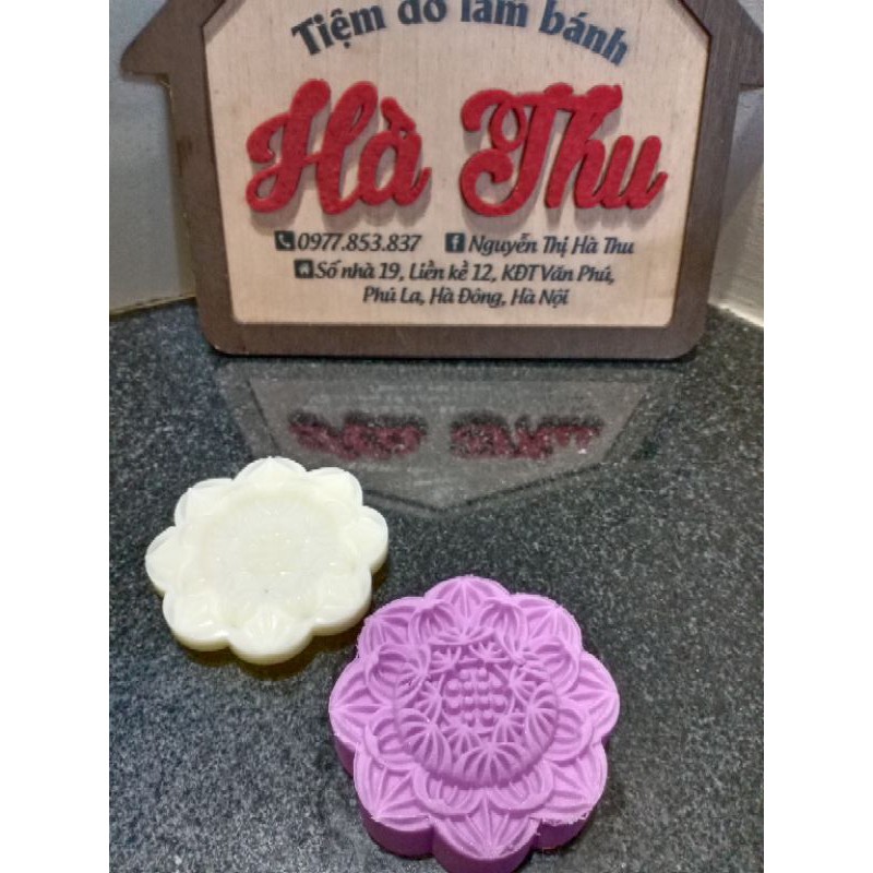 khuôn trung thu lò xo 150g hoa 3D  4 mặt kèm nhấn