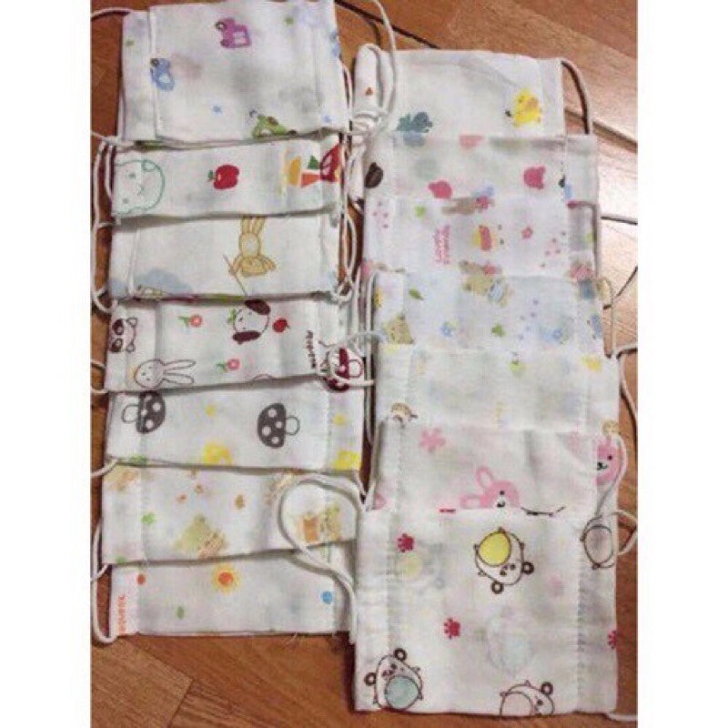 Khẩu trang xô 4 lớp mềm mại cho bé
