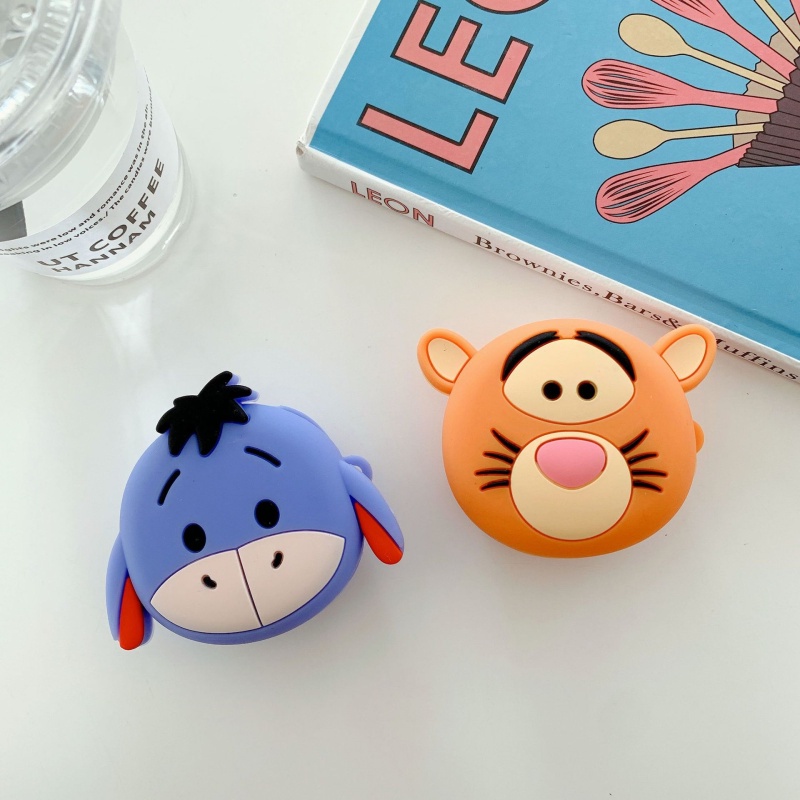 Vỏ Bảo Vệ Hộp Sạc Tai Nghe Không Dây Bằng Silicon Họa Tiết Hoạt Hình Chú Gấu Độc Đáo Chống Sốc Cho Beats Fit Pro