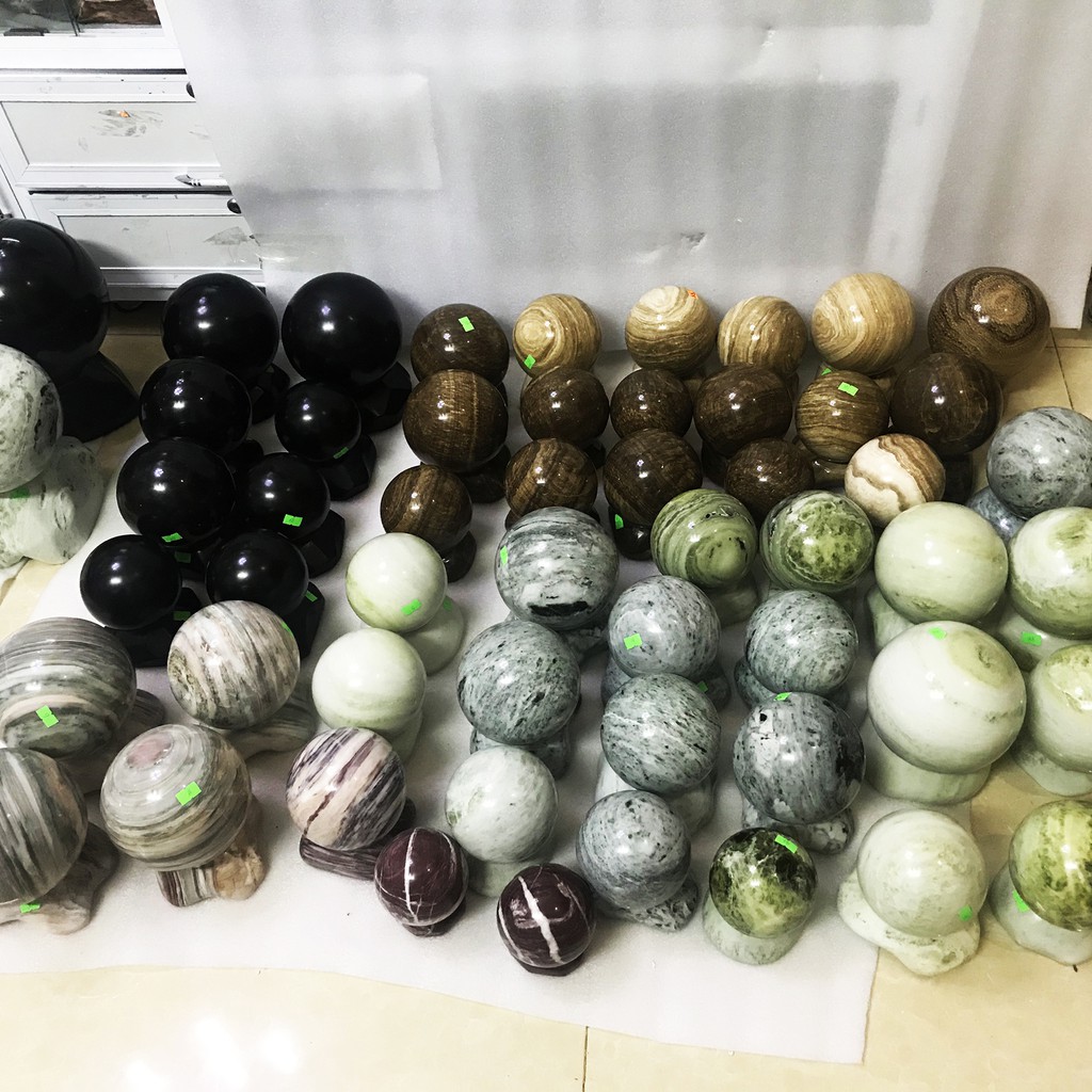 Cầu bi đá phong thủy tự nhiên đủ màu sắc cho mệnh kim mộc thủy hỏa thổ  đường kính 9-10cm
