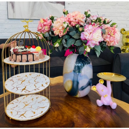 Kệ bánh kẹo cao cấp. kệ đưng hoa quả, đồ trang điểm cao cấp. kệ để đồ trang điểm