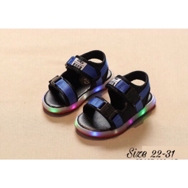 Sandal cho bé trai đế phát sáng size 22-31