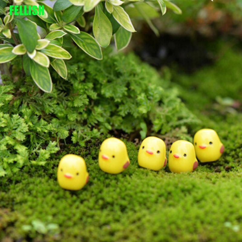 Set 5 mô hình chú gà mini màu vàng dùng trang trí tiểu cảnh DIY
