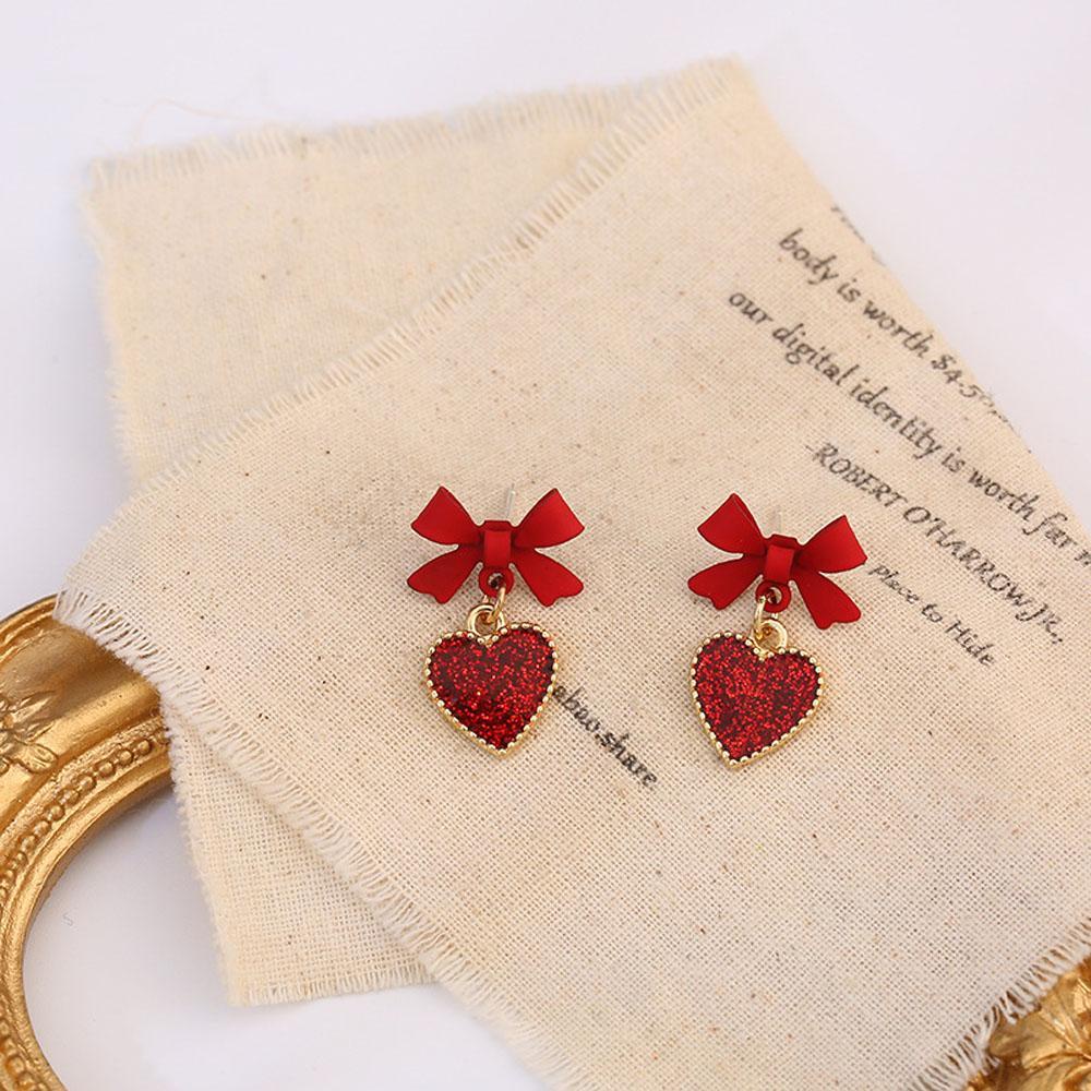 Bông Tai Hình Trái Tim Nhỏ Xinh Thời Trang Hàn Quốc