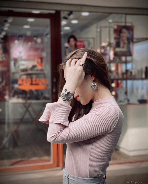 Vòng hoa sen bản to