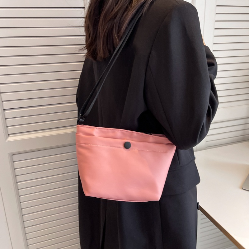 Túi Vải Nylon Đeo Vai Nhỏ Xinh Thời Trang Thu Đông 2022 Mới