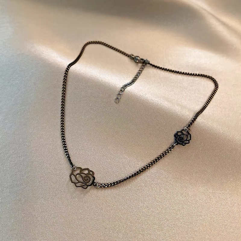 Vòng Cổ choker Mặt Hoa Hồng Rỗng Đơn Giản Thời Trang