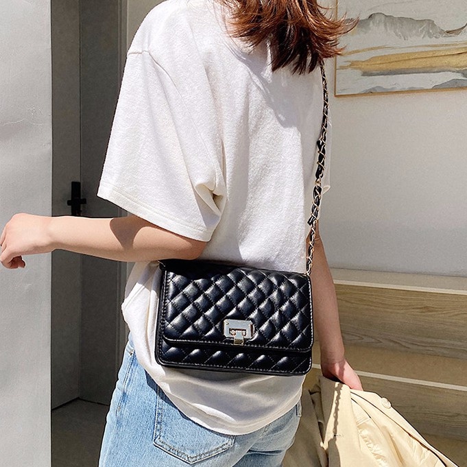 Túi xách nữ đẹp đeo chéo trần trám CNK size 20 khóa gập cao cấp CV22