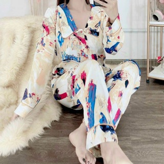 Pijama tay dài quần dài cổ tiểu thư