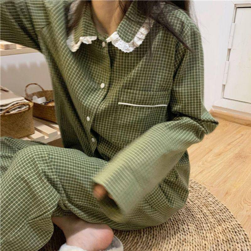 Bộ đồ ngủ tay dài cổ búp bê họa tiết kẻ ô màu xanh lá phong cách Nhật Bản thời trang cho nữ