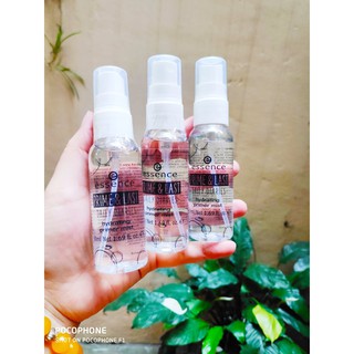 Xịt khoáng khoá nền Essence (Đức)