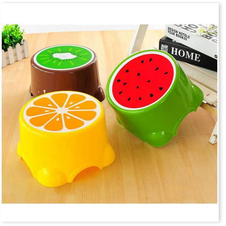 Ghế nhựa  BH 1 THÁNG   Ghế nhựa hình trái cây được thiết kế với nhiều màu sắc độc lạ, trang trí nhà sinh động 7040
