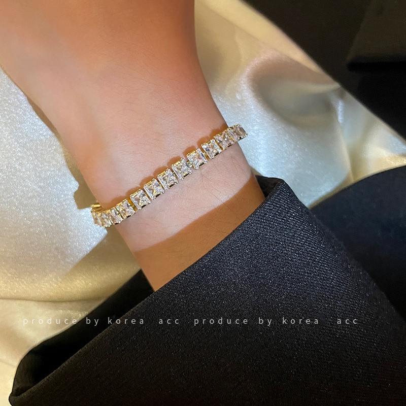 Vòng Tay Kim Loại Đính Đá Zircon Thời Trang Cho Nữ