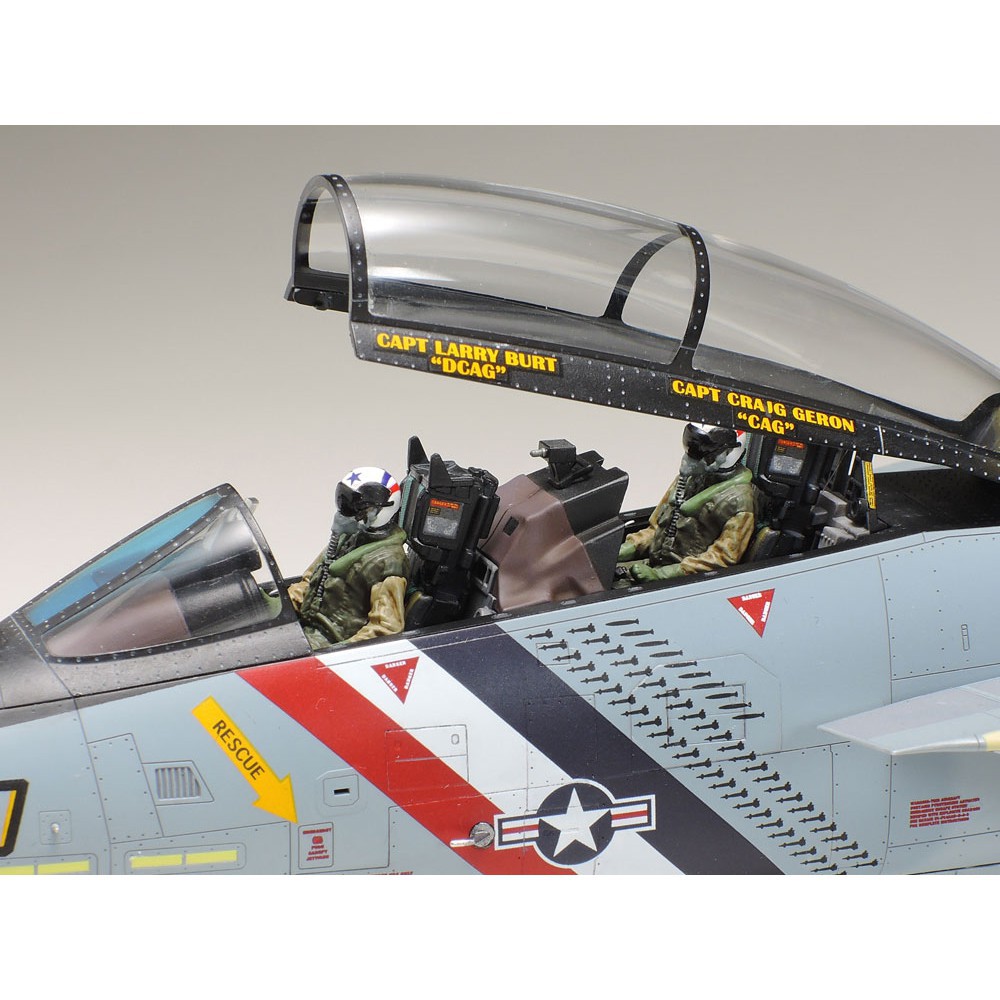 61118 Mô hình máy bay quân sự 1/48 SCALE GRUMMAN F-14D TOMCAT  - GDC