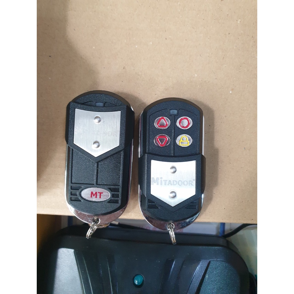 Bộ hộp remote hàng Zin Mitadoor