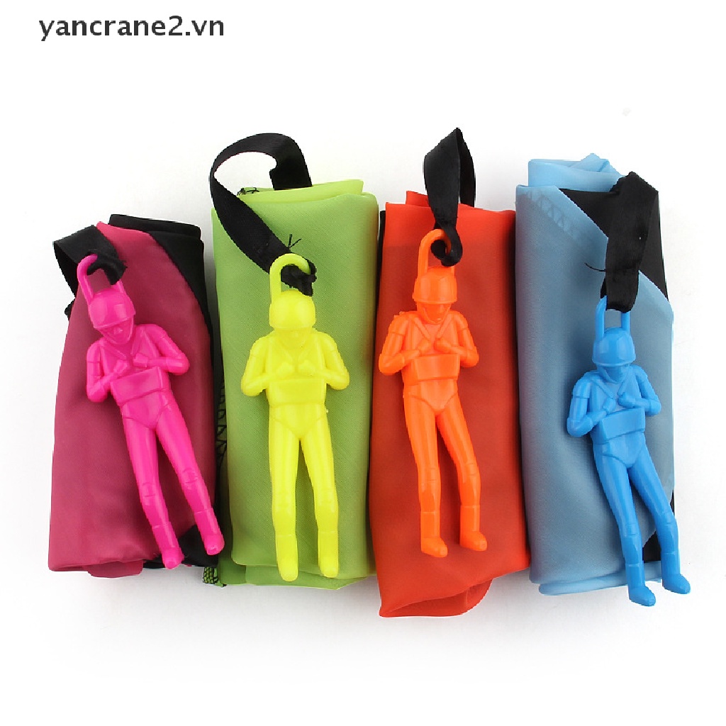 Mô Hình Đồ Chơi Nhảy Dù Vui Nhộn Cho Bé