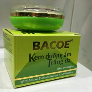 Kem dưỡng ẩm trắng da Bacoe