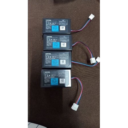 Pin Robot hút bụi Toshiba