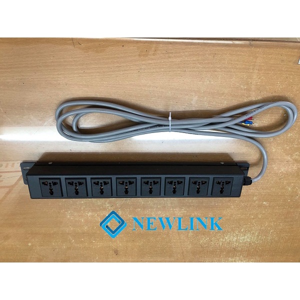 Ổ cắm điện, Thanh nguồn PDU RACK 8 cổng đa năng
