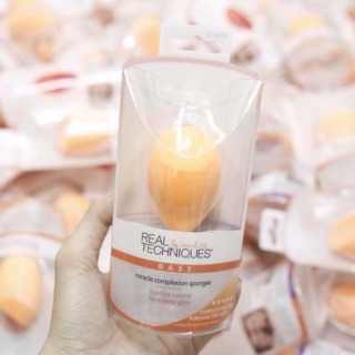 Mút đánh nền Real Techniques Miracle Complexion Sponge