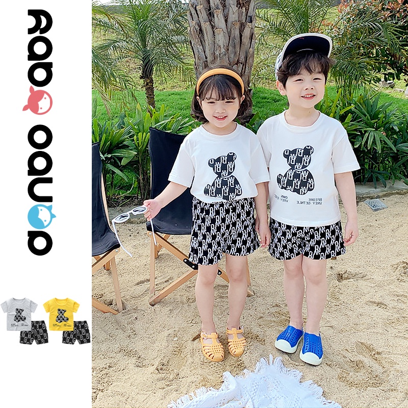 Set Áo Thun Đen In Hình Gấu Và Quần Short Thời Trang Cho Bé