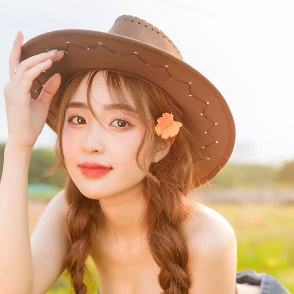 Mũ cao bồi da lộn nhiều màu