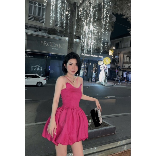 Đầm xoè bí cúp ngực