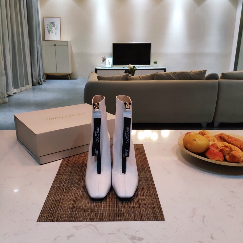 boot nữ ngắn cổ cao gót mũi vuông khoá kéo phía trước gót 5cm jimmy choo
