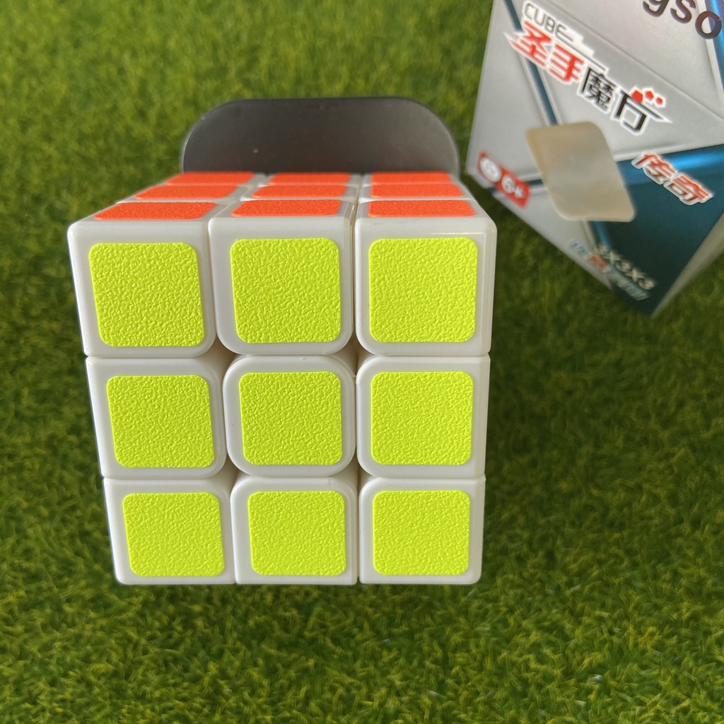 Đồ chơi thông minh Rubik nhiều loại